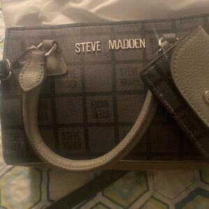 Black and grey, Steve Madden purse COMES WITH AN ADDIN WALLET